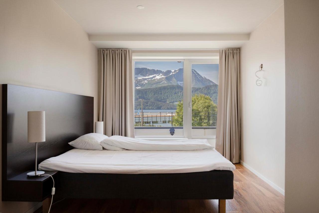 Aursnes 3*